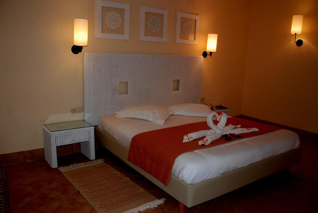 Hotel Vincci Safira Palms Sangho Esterno foto